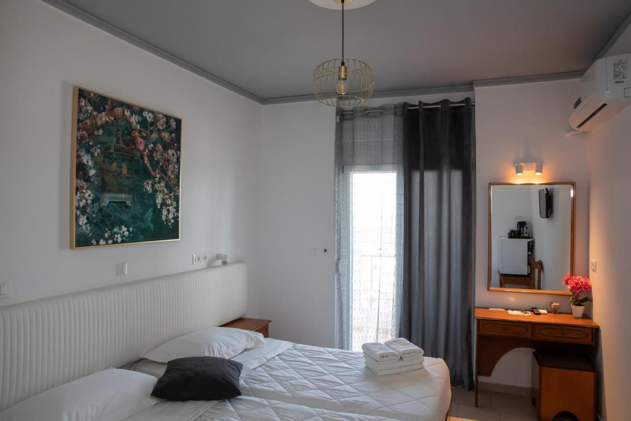 Sea Breeze Hotel Мастрихари Екстериор снимка