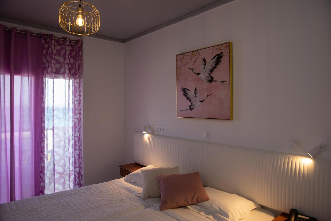 Sea Breeze Hotel Мастрихари Екстериор снимка