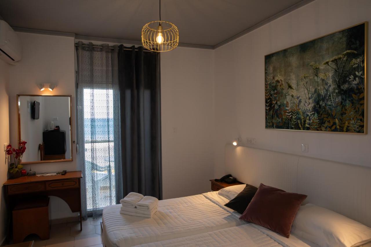 Sea Breeze Hotel Мастрихари Екстериор снимка