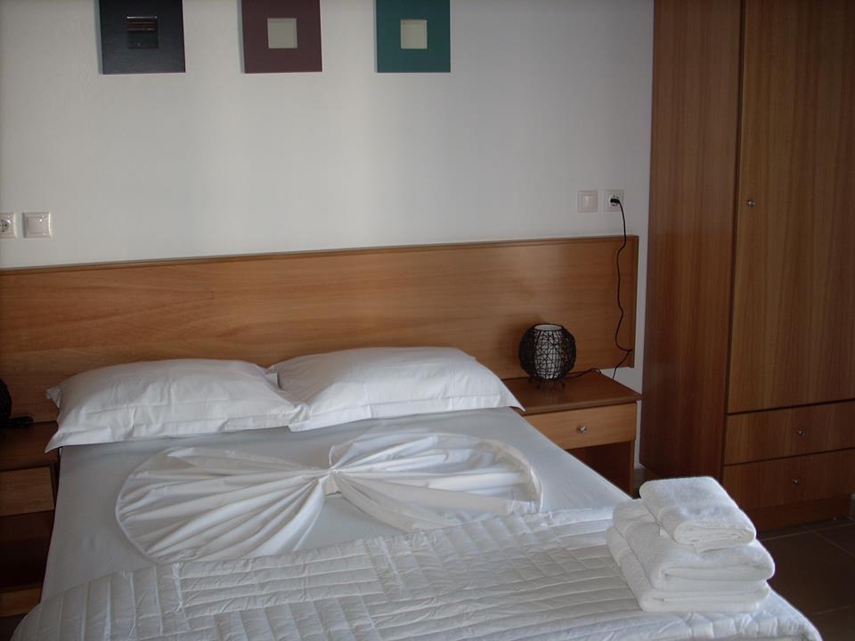 Sea Breeze Hotel Мастрихари Екстериор снимка