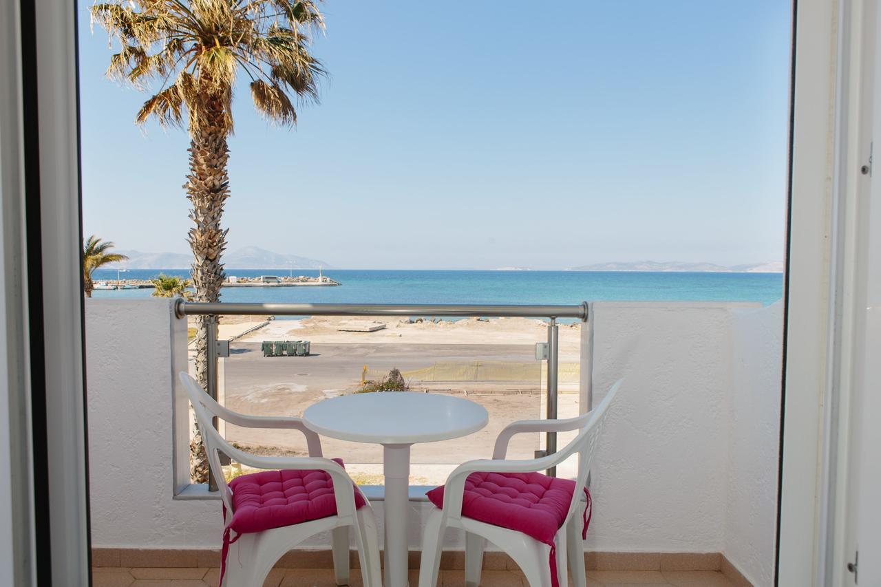 Sea Breeze Hotel Мастрихари Екстериор снимка