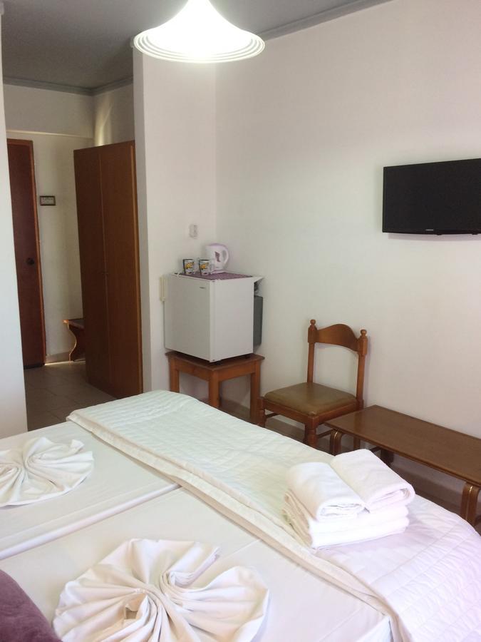 Sea Breeze Hotel Мастрихари Екстериор снимка