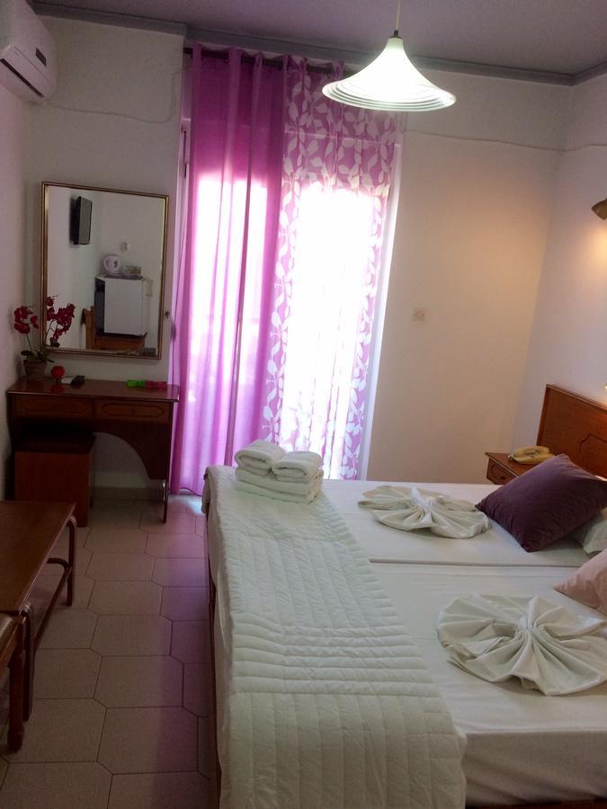Sea Breeze Hotel Мастрихари Екстериор снимка